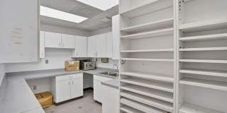 4322 EVERGREEN LN Gallery 10