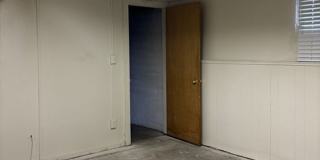 4Bd/1Ba Two Story House - Available to View! Gallery 33