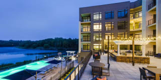 Avalon Great Neck Gallery 32