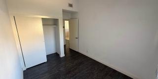 14839 Sherman Way Gallery 10