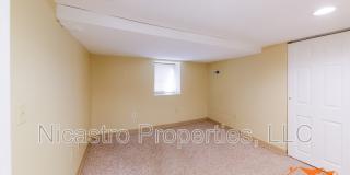 2064 Indianola Avenue Gallery 15