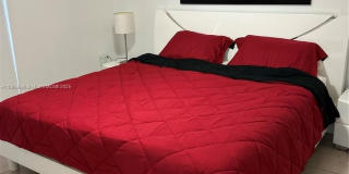 17801 N Bay Rd Gallery 1