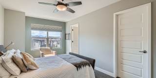 Modern 2 BDR Townhome in Broomfield Gallery 4