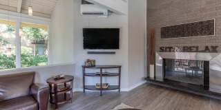 Carrington Gallery 33