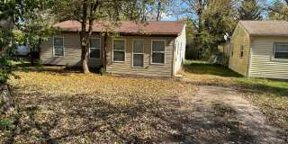 3 bed 1 bath home located, recently updated!!! Gallery 1