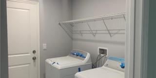 3211 43 St SW Gallery 10