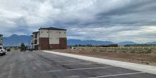 Short term lease available flexible end date Gallery 32
