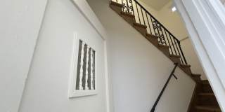 339 North Louise Street Gallery 3