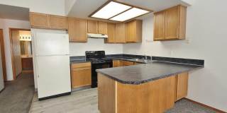 Single-Level Unit w/1-Car Garage Single-Level Unit w/1-Car Garage Gallery 7