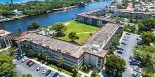 3050 NE 48th Ct Gallery 40