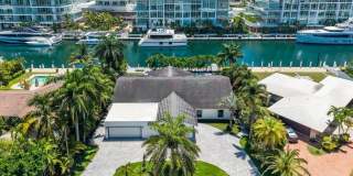 2540 MERCEDES Drive Gallery 1