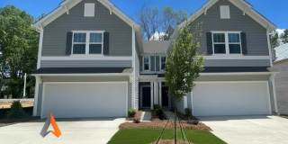 Beautiful Paired Home minutes from I-85 3br 2.5 ba with 2 car garage Gallery 1