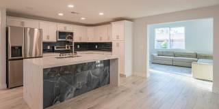 3701 E Ludlow Dr Gallery 12