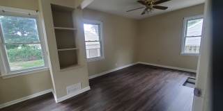 520 Burroughs Gallery 17