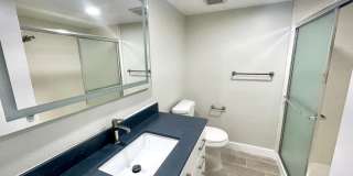 Fully Remodeled 2bedroom near downtown Gallery 13