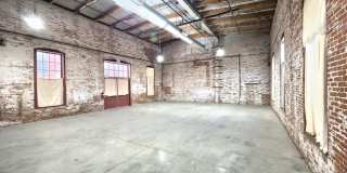 241 N FRANKLIN Street Gallery 7