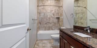 Encore Townhomes I Gallery 23