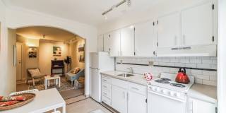 Park Glenview Apartments- Boutique Senior Living Gallery 28