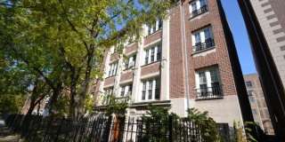 4239 Kenmore Gallery 1