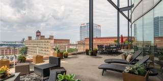 701 W Lakeside Avenue Gallery 24