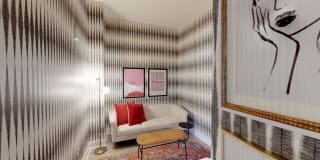 Avec on H Street Gallery 11