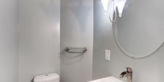 Updated 4 BD, 3.5 BA Stately Colonial on Kalmia RD in NW DC!! Gallery 25