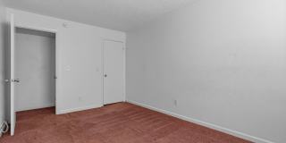 6627 N 27th Ave Gallery 22