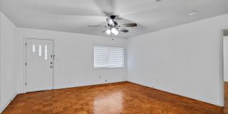 4221/4223 Hawthorne Court 4221/4223 Hawthorne Court Gallery 5