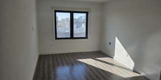 211 Baldwin Avenue Gallery 22