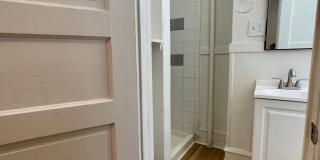 Adams Apartments Gallery 12
