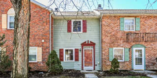 Two bedroom, one and a half bath interior townhome in Mechanicsburg Gallery 1