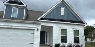 102 Penrose Circle Gallery 1