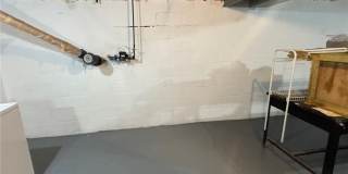 214 E Spruce Street Gallery 20