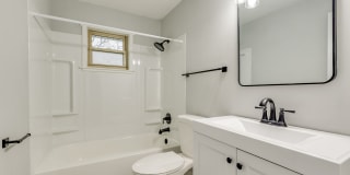 Gahanna Commons Gallery 4