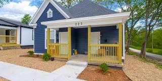 223 S Park Street Gallery 1