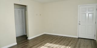1817 W Street Gallery 6