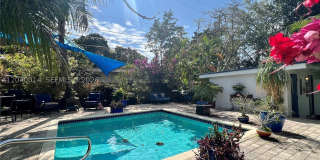 590 NW 40th Ct 590 NW 40th Ct Gallery 1