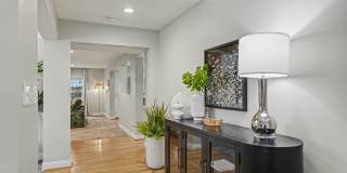 Freshly Renovated 4 Bedroom Home In Centerville OH Gallery 8
