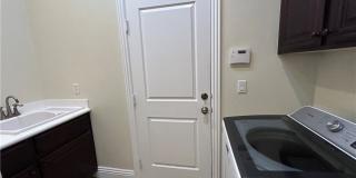 1990 Granemore Street Gallery 34