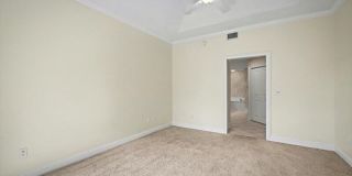 100 Bermuda Bay Circle #104 Gallery 23