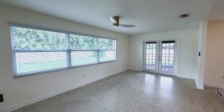 3/2/1 car garage in S. Ft. Myers Off Cypress Lake! Gallery 12