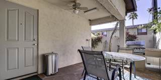 1027 W 19TH Street Gallery 53