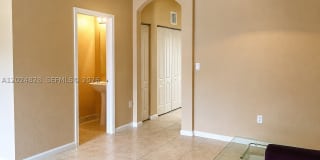 21207 NW 14th Pl Gallery 5
