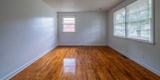 3-bedroom, 1-bath home with a fenced-in yard, located on Guerrant Street in Greensboro 3-bedroom, 1-bath home with a fenced-in yard, located on Guerrant Street in Greensboro Gallery 5