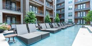 The Circuit Gallery 57