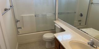 4 Bedroom, 2 Bath, 1992 Square Foot Home Gallery 21