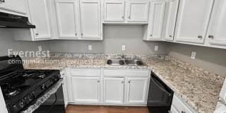 4256 Worth Street Gallery 1