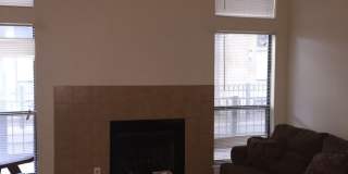 UT PRE LEASE: West Campus 2bd / 2ba Cathedral ceilings, Huge windows, Good Roommate floor-plan Gallery 6
