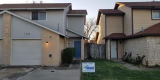 1109 Wales Drive - 1 Gallery 1