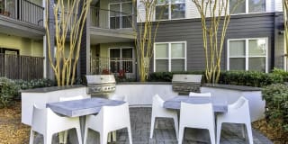 Avana Westside Gallery 23